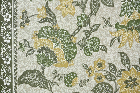 1970s Floral Vintage Wallpaper